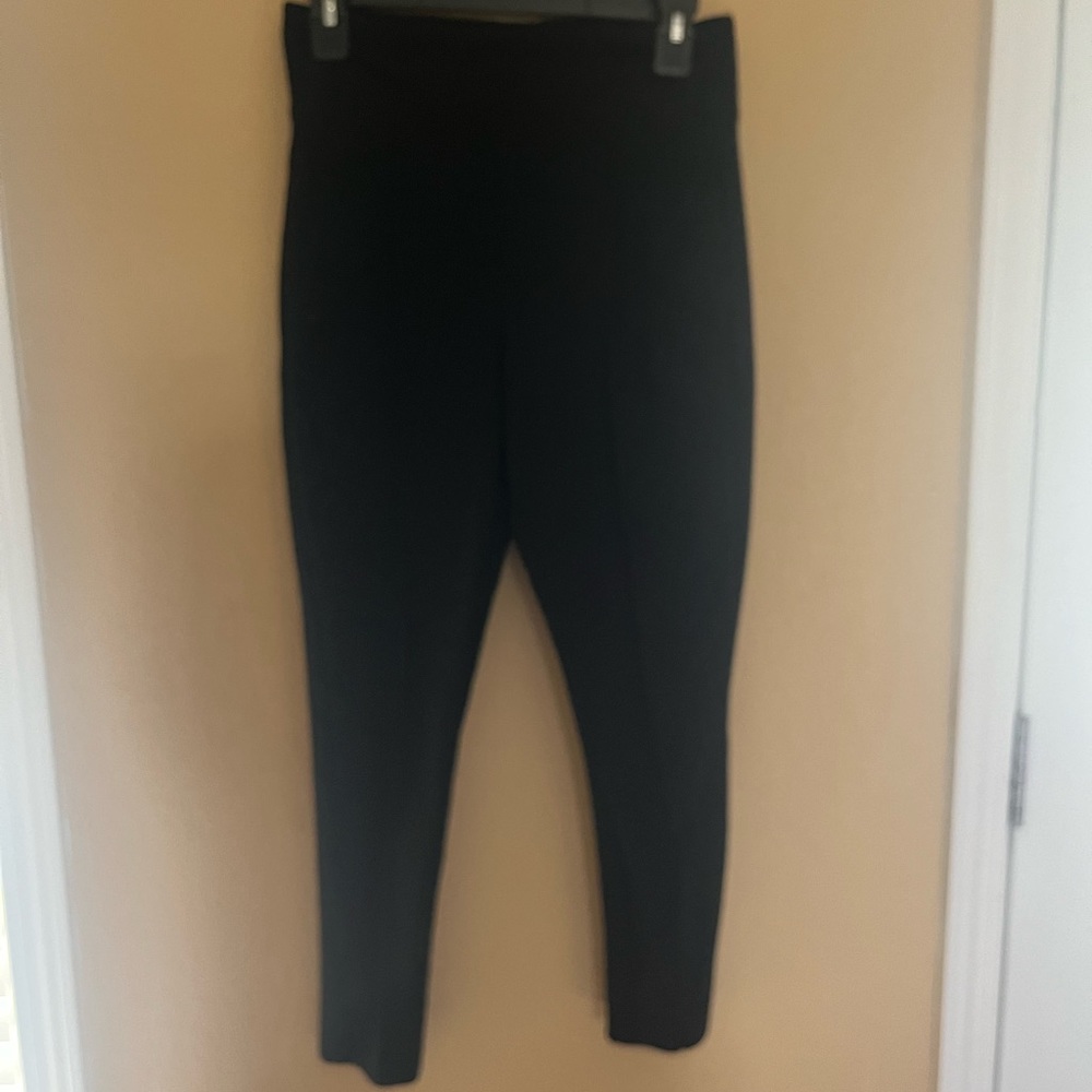 Medium, skinny black dress pants